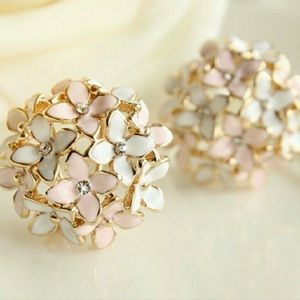 Flower Cluster Earrings